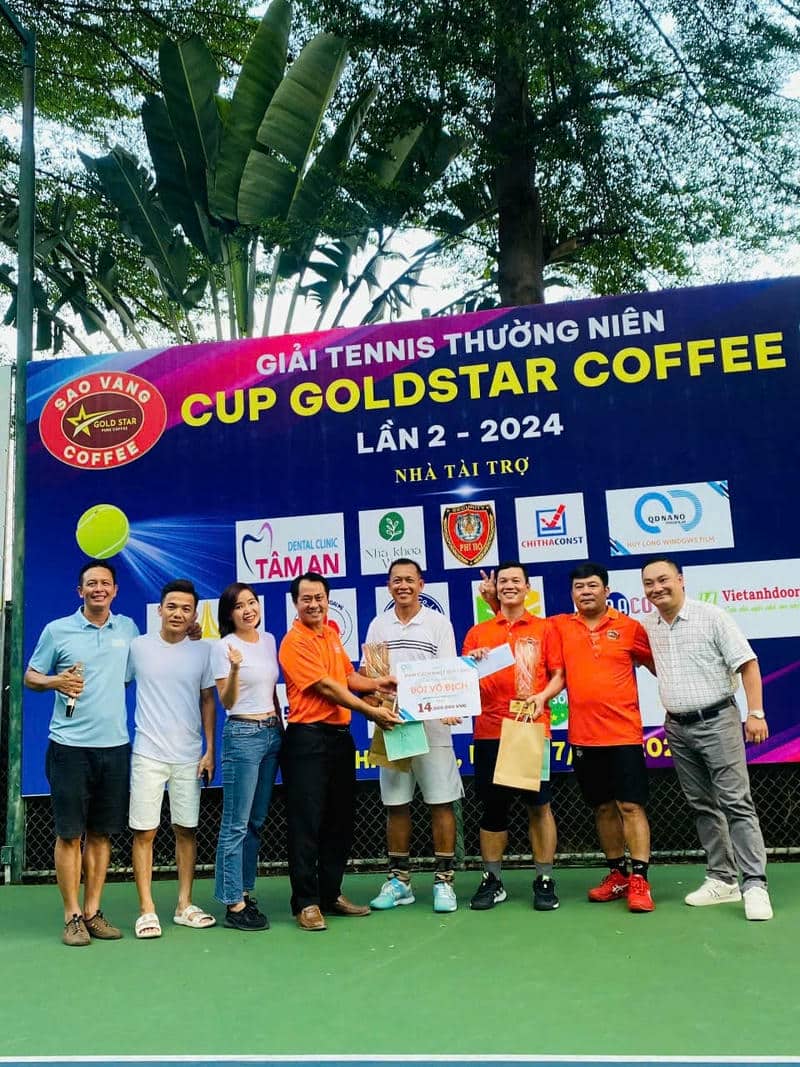 Phim cách nhiệt Huy long trao giải nhà vô địch giải đấuTENNIS GOLDSTAR COFFEE 2024